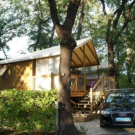 Camping Les Cent Chenes Saint-Jeannet  Exterior photo