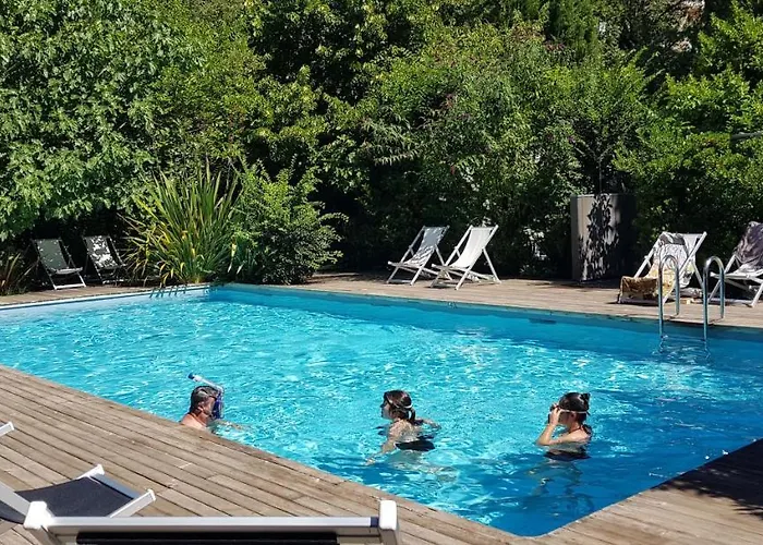 Camping Les Cent Chenes