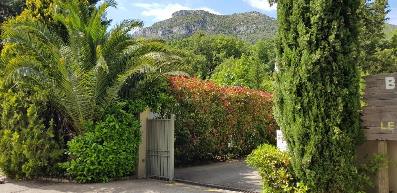 Les Cent Chenes Campeggio Saint-Jeannet (Alpes-Maritimes)
